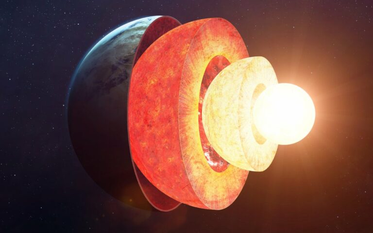 Seismic low-velocity equatorial torus in the Earth’s outer core: Evidence from the late–coda correlation wavefield